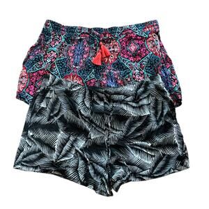 2 Pairs Size XL Gap Drawstring Tropical Print Tassel Tie Shorts